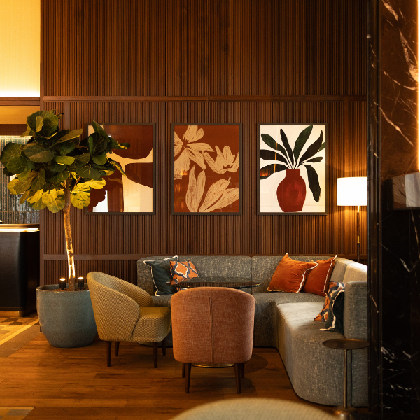Lobby - Mount Errigal Hotel